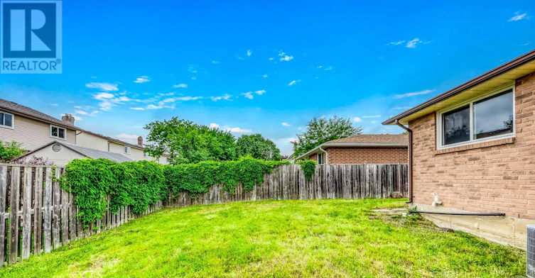 115 Scenic Wood Crescent, Kitchener, ON, N2A 3N2 - 43