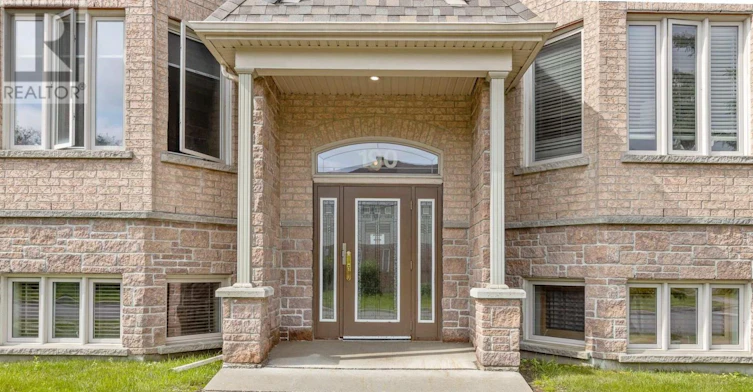 7-190 Rustic Hills Crescent, Ottawa, ON, K4A 0B9 - 2