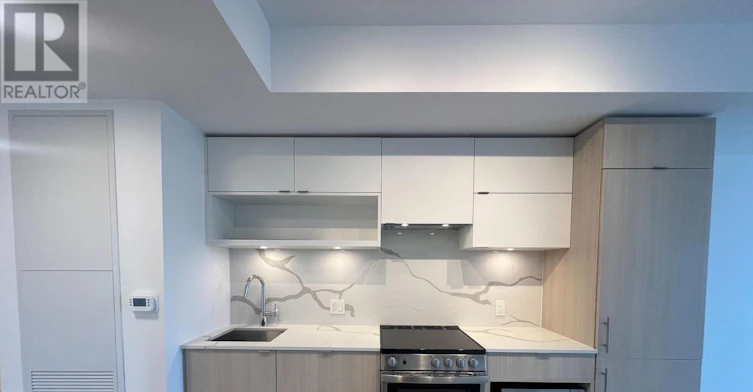 2211-100 Queen Street E, Toronto, ON, M5C 0B5 - 2