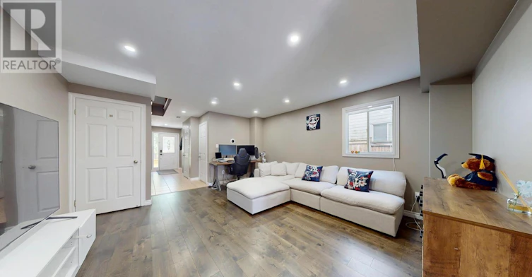 65 Morwick Drive, Hamilton, ON, L9G 4Y5 - 7