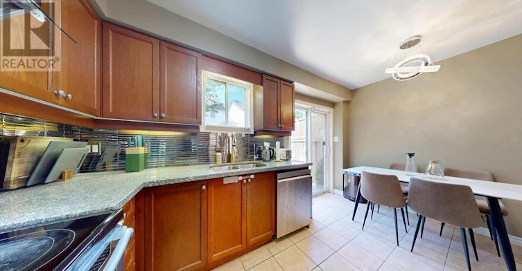 65 Morwick Drive, Hamilton, ON, L9G 4Y5 - 11