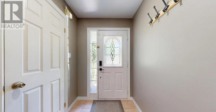 65 Morwick Drive, Hamilton, ON, L9G 4Y5 - 4
