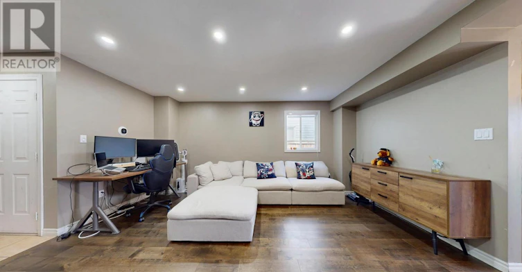 65 Morwick Drive, Hamilton, ON, L9G 4Y5 - 6