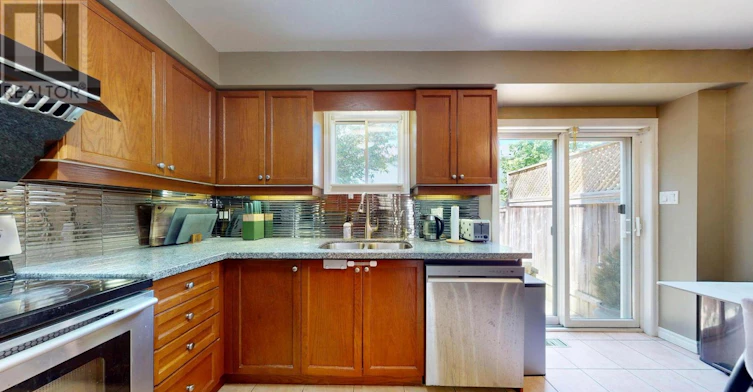 65 Morwick Drive, Hamilton, ON, L9G 4Y5 - 12