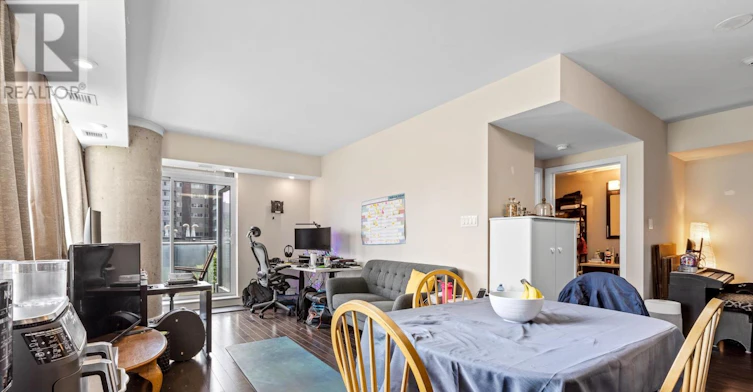 406-179 Metcalfe Street, Ottawa, ON, K2P 1P7 - 6