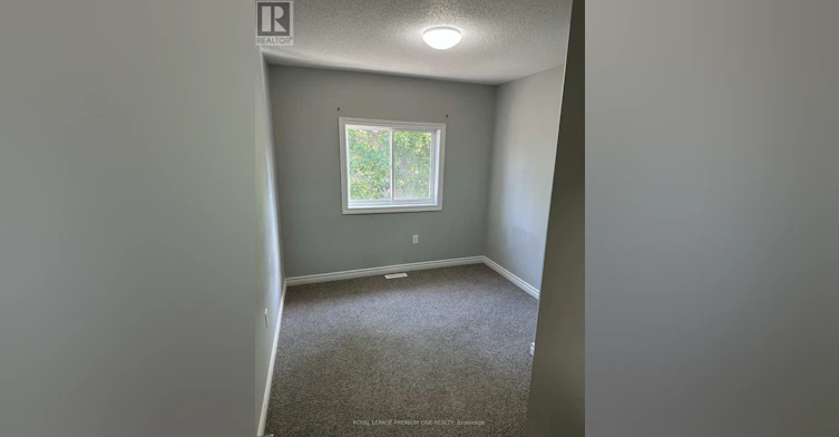 71 Sydenham Wells, Barrie, ON, L4M 6R5 - 12