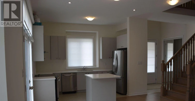 3934 Koenig Road, Burlington, ON, L7M 0Z8 - 4