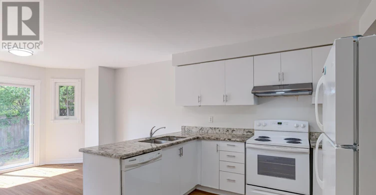 1572 Cartier Court, Mississauga, ON, L5M 4B3 - 10