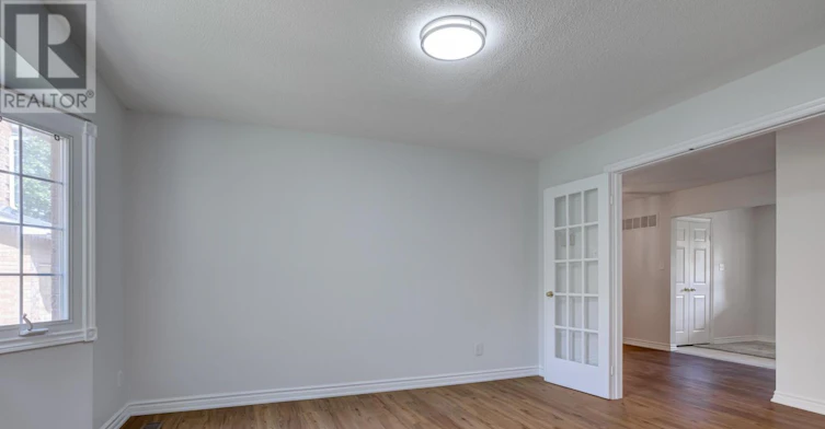 1572 Cartier Court, Mississauga, ON, L5M 4B3 - 7