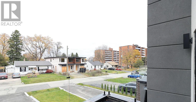 1048 Roosevelt Road, Mississauga, ON, L5G 3Y8 - 8