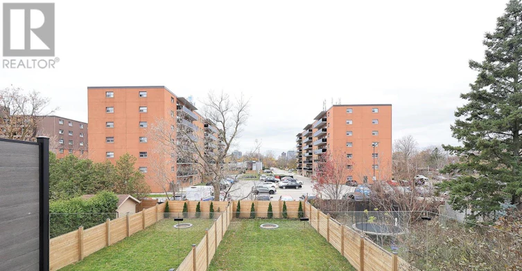 MAIN-1048 Roosevelt Road, Mississauga, ON, L5G 3Y8 - 5