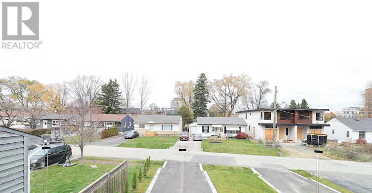MAIN-1048 Roosevelt Road, Mississauga, ON, L5G 3Y8 - 7
