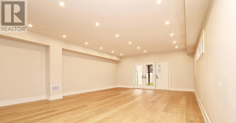 MAIN-1048 Roosevelt Road, Mississauga, ON, L5G 3Y8 - 35