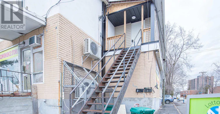 345 Richelieu Avenue, Ottawa, ON, K1L 6J7