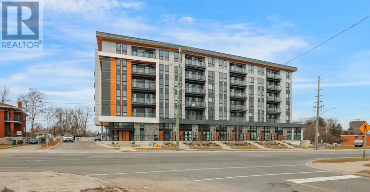 603-312 Erb Street, Waterloo, ON, N2L 1W3 - 14