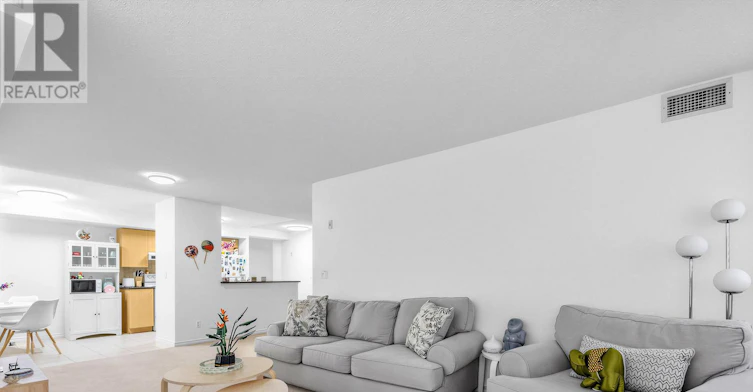 209-3650 Kingston Road, Toronto, ON, M1M 3X9 - 8