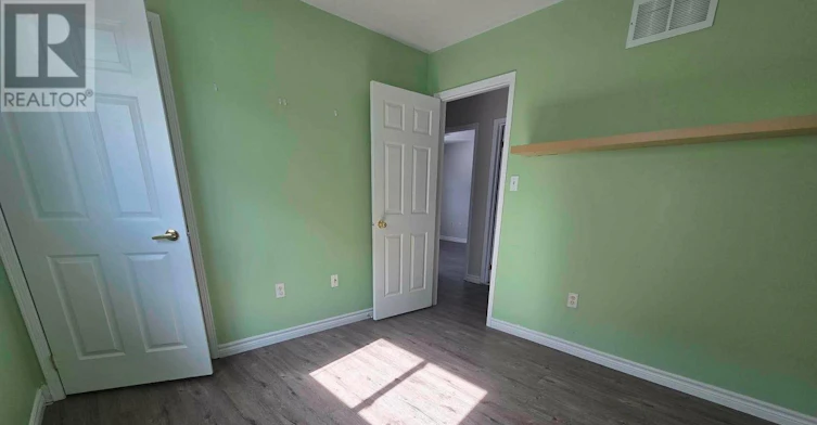 22 Larkin Drive, Barrie, ON, L4M 7A9 - 10