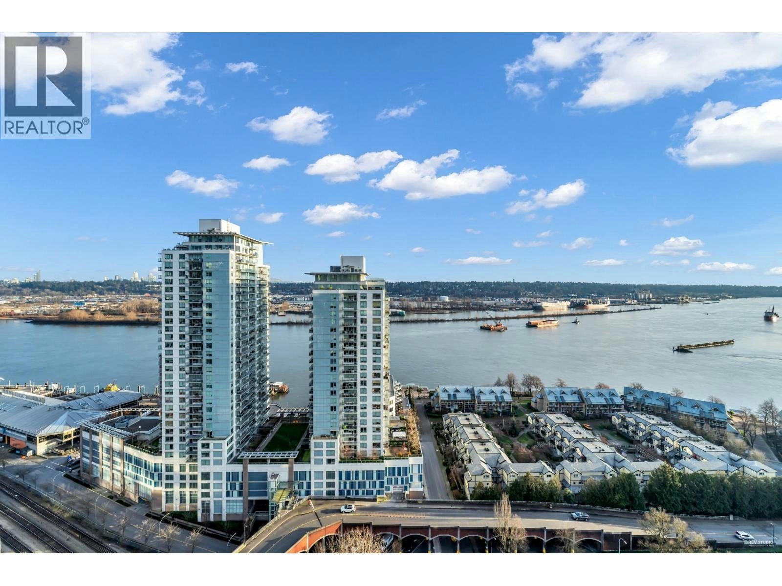2704-900 Carnarvon Street, New Westminster, BC, V3M 0K4 - 4