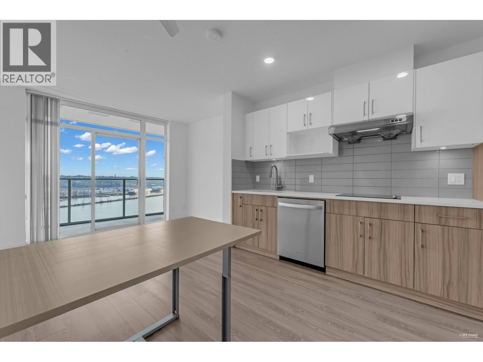 2704-900 Carnarvon Street, New Westminster, BC, V3M 0K4 - 15