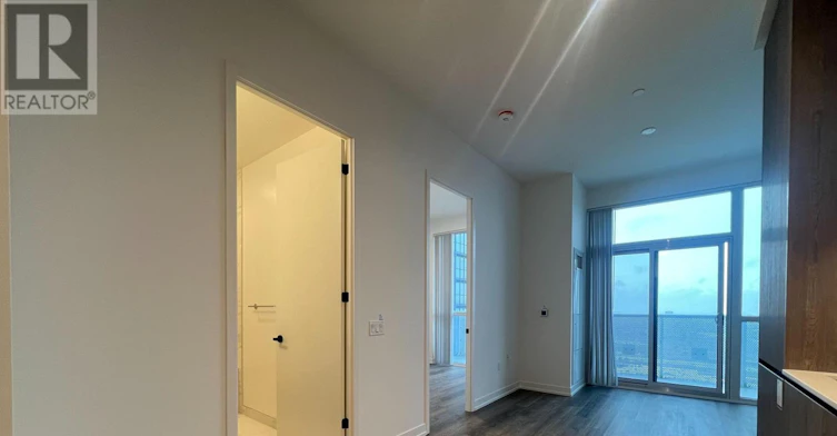 3708-8 Interchange Way, Vaughan, ON, L4K 0R2 - 7