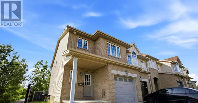 354 Rolling Meadow Crescent, Ottawa, ON, K1W 0A7 - 2