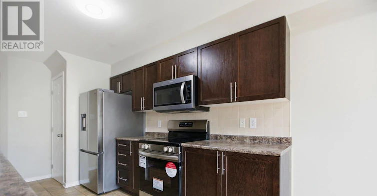354 Rolling Meadow Crescent, Ottawa, ON, K1W 0A7 - 10