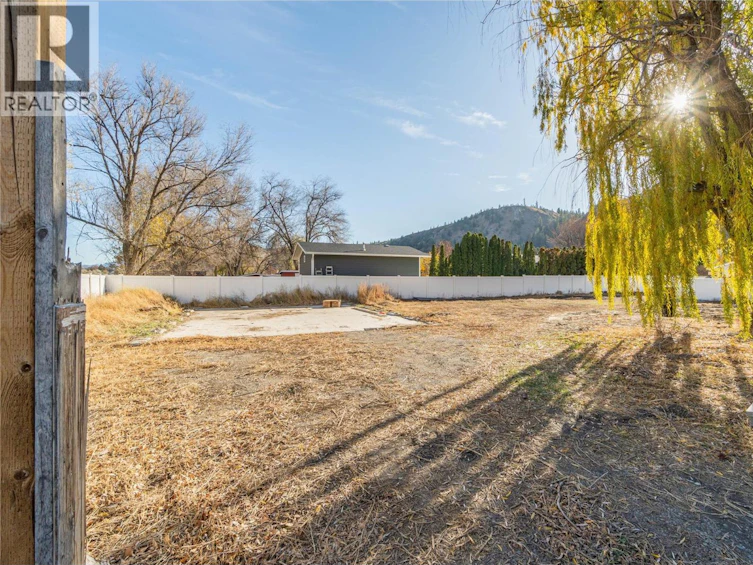 5764 Todd Hill Crescent, Kamloops, BC, V2C 4X8 - 17