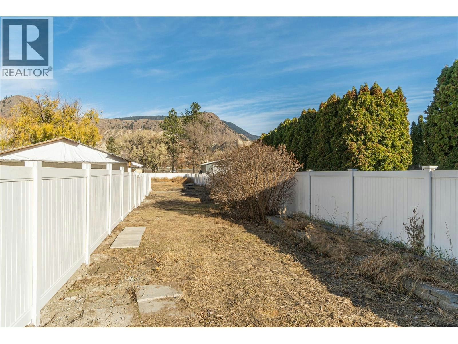 5764 Todd Hill Crescent, Kamloops, BC, V2C 4X8 - 21