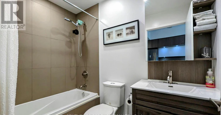 723-170 Sumach Street, Toronto, ON, M5A 3K2 - 11