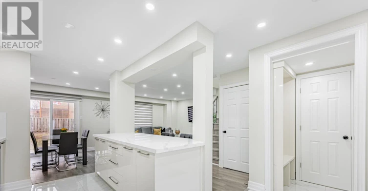 612 Flavelle Court, Pickering, ON, L1V 3W6 - 6