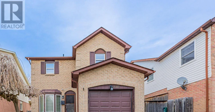 612 Flavelle Court, Pickering, ON, L1V 3W6
