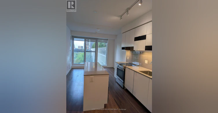 605-4065 Confederation Parkway, Mississauga, ON, L5B 0L4 - 4