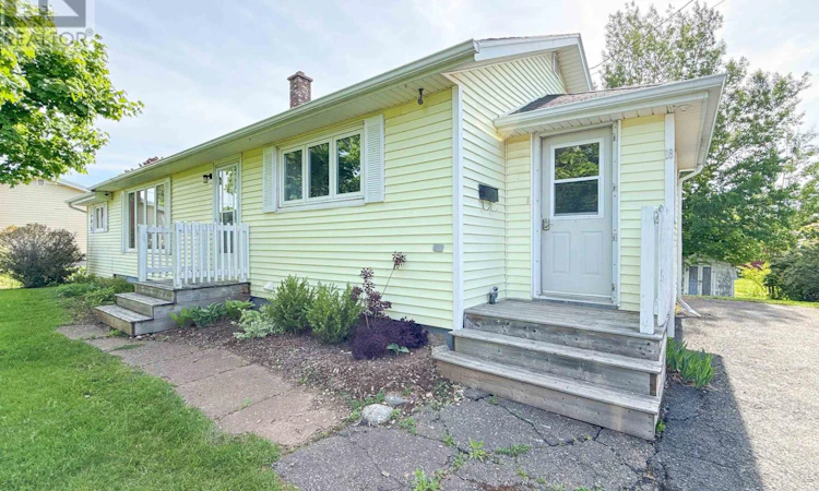 18 Laurie Drive