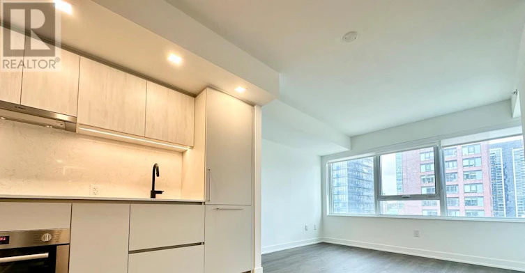 2103-609 Sherbourne Street, Toronto, ON, M4X 0A4 - 5