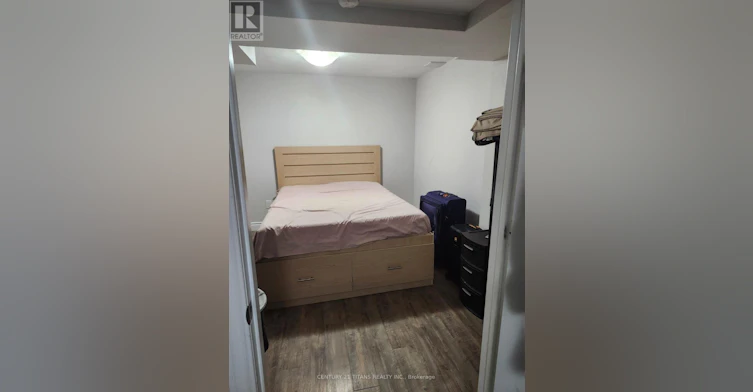 56 Barnes Drive, Ajax, ON, L1S 5G5 - 6