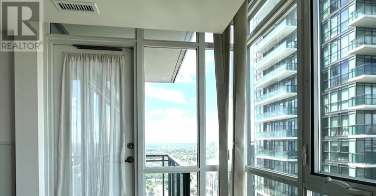2808-4070 Confederation Parkway, Mississauga, ON, L5B 0E9 - 11