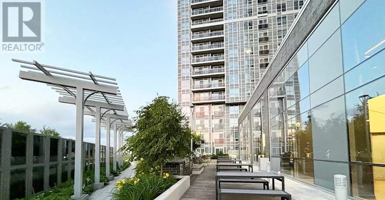 1222-275 Village Green Square, Toronto, ON, M1S 0L8 - 18