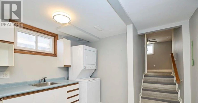 LOWER-100 Larchwood Circle, Welland, ON, L3C 6T3 - 8