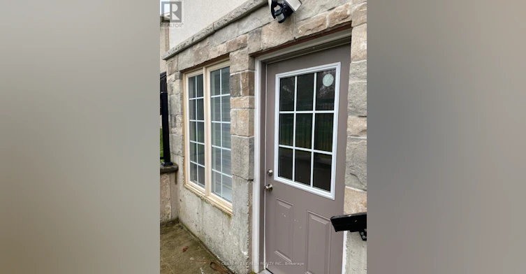 BSMT-137 Spring Azure Crescent, Oakville, ON, L6L 6V8 - 5