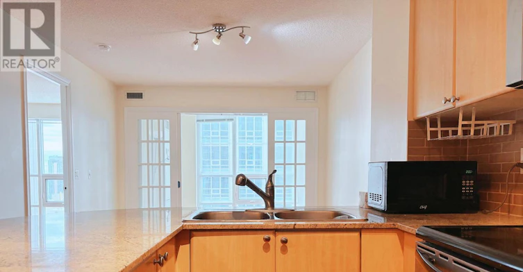 3306-763 Bay Street, Toronto, ON, M5G 2R3 - 19