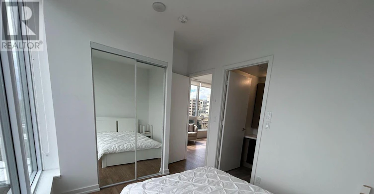 702-203 College Street, Toronto, ON, M5T 1P9 - 11