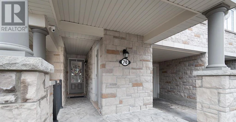 70 Minlow Way, Aurora, ON, L4G 0Y1 - 2