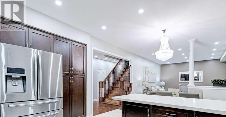 16 Twin Falls Road, Brampton, ON, L6Y 0V4 - 13