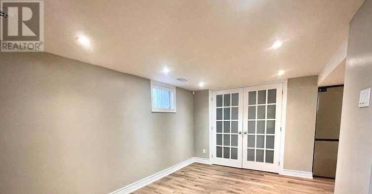 LOWER Level 3 Ravenwood Place, Toronto, ON, M4B 2M4 - 2
