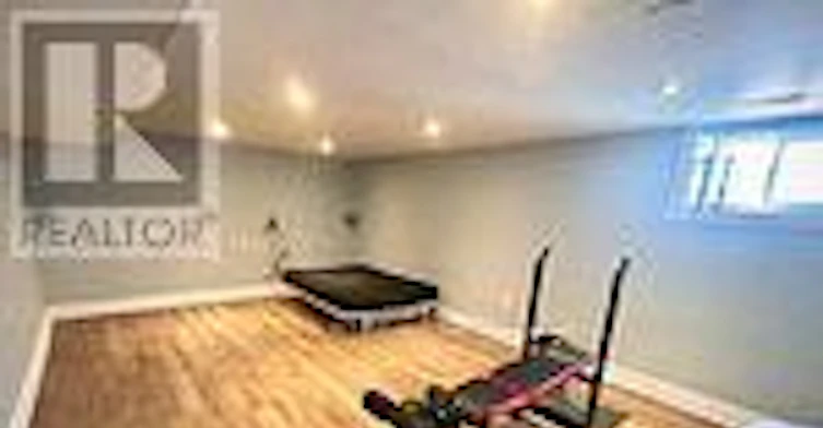 LOWER Level 3 Ravenwood Place, Toronto, ON, M4B 2M4 - 5
