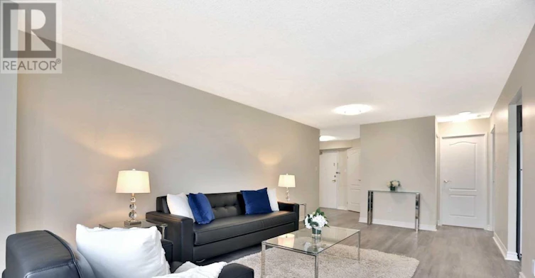 507-2470 Eglinton Avenue, Toronto, ON, M6M 5E7 - 4
