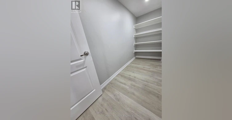 BSMT-1 Juglans Crescent, Whitchurch-Stouffville, ON, L4A 0V4 - 23