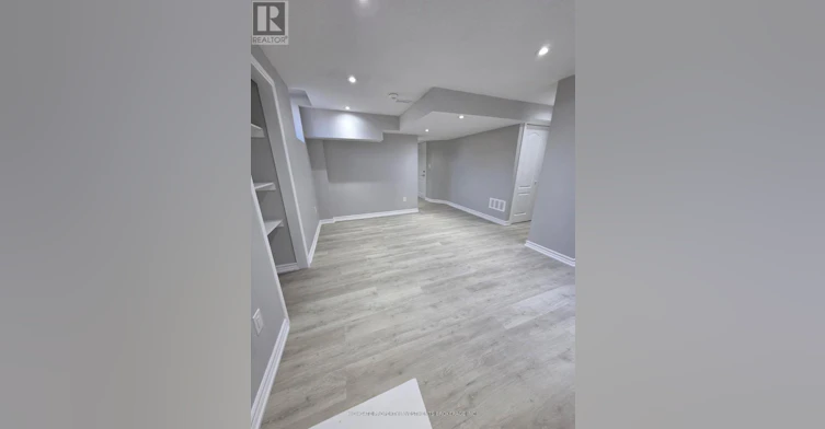 BSMT-1 Juglans Crescent, Whitchurch-Stouffville, ON, L4A 0V4 - 11