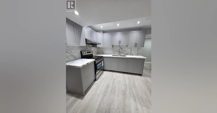 BSMT-1 Juglans Crescent, Whitchurch-Stouffville, ON, L4A 0V4 - 5