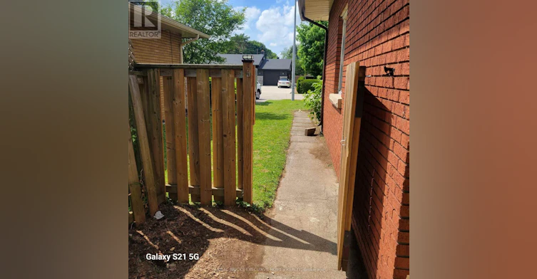 123 Seneca Drive, Hamilton, ON, L9G 3B7 - 31